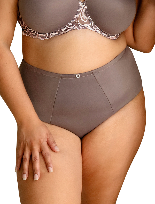 U1813 Elise Brief: TAUPE
